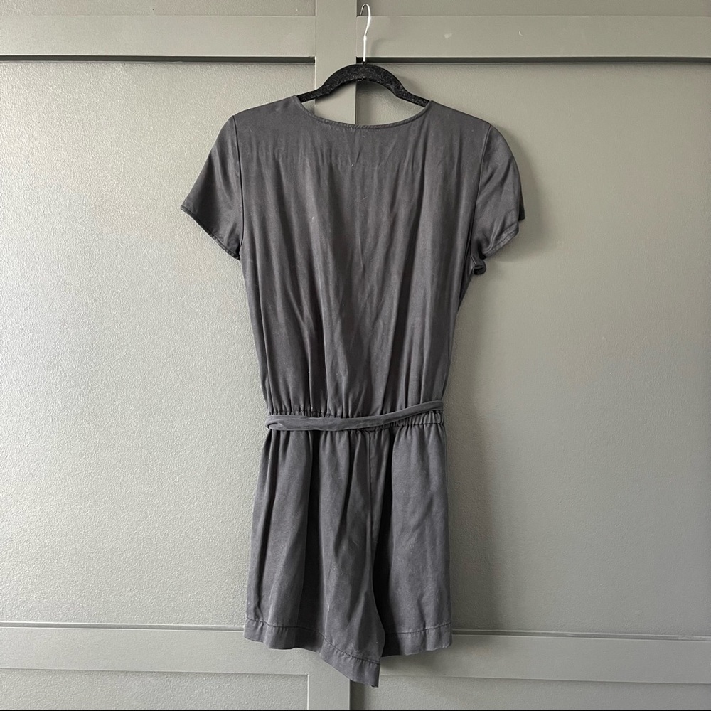Daily Ritual Tensel Romper - Picture 3 of 4